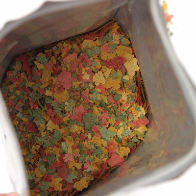 Cool Mix 20lb Box Flake Food